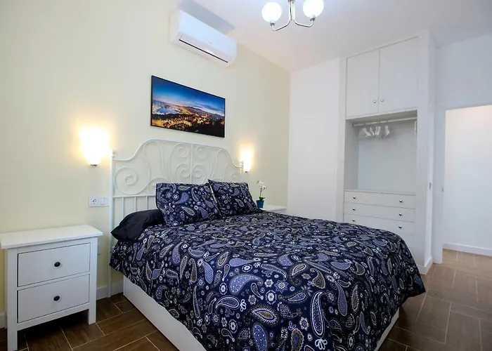 Palacios 6, Nuevo, Playa, Barrio Tranquilo, Todos Los Servicios, Pa