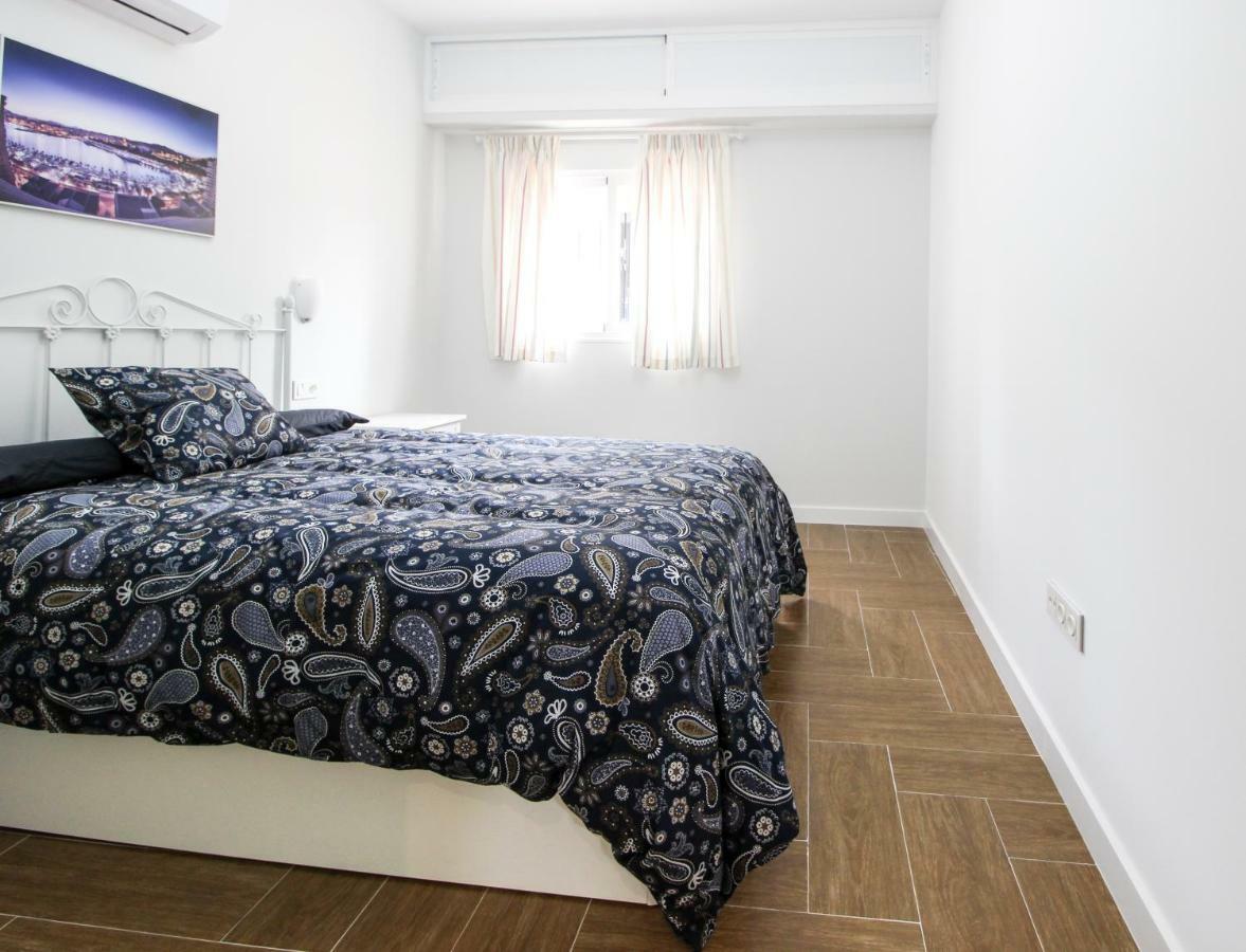 Apartment Palacios 6, Nuevo, Playa, Barrio Tranquilo, Todos Servicios, Pa Málaga
