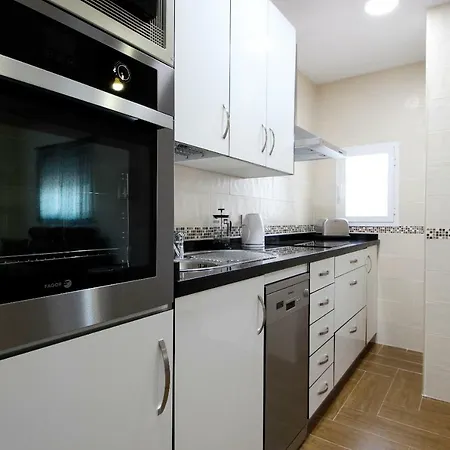 Palacios 6, Nuevo, Playa, Barrio Tranquilo, Todos Los Servicios, Pa Malaga Exterior photo