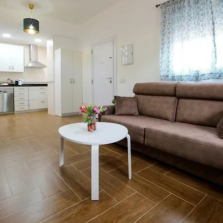 Palacios 6, Nuevo, Playa, Barrio Tranquilo, Todos Los Servicios, Pa Malaga Exterior photo